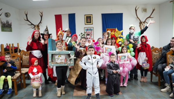 Maskenbalska zabava u Petrijevcima